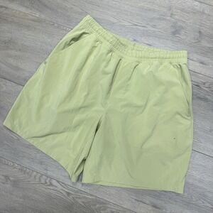 Lululemon Pace Breaker Short 7" Inseam Men's Sz L Yellow Run Gym Yoga
